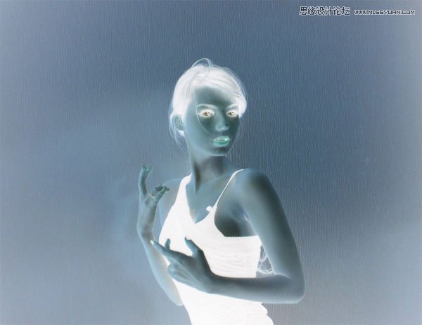 Photoshop合成梦幻绚丽的天使翅膀