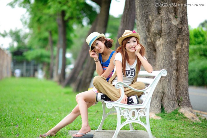 Photoshop调出公园美女唯美的紫色效果,PS教程